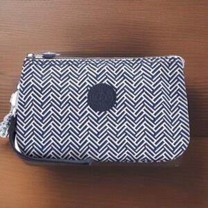 Kipling Creativity XL Urban Chevron Cosmetic Bag Toiletries Bag NWT